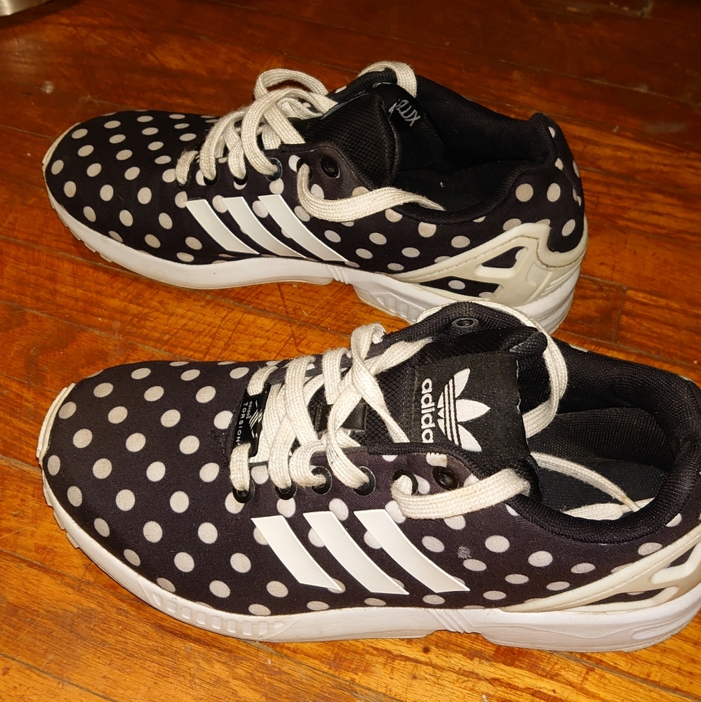 Women's Adidas polka dots ZX Flux torsion shoes